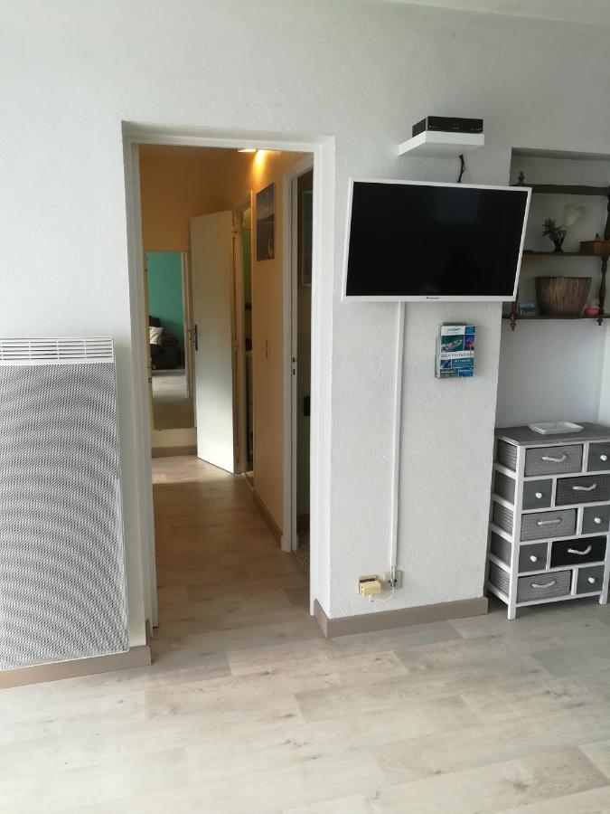 Appartement Classe 3 Etoiles Au 1Er Etage D'Une Maison Avec Jardin Dans Un Quartier Calme Cavalaire-sur-Mer Luaran gambar